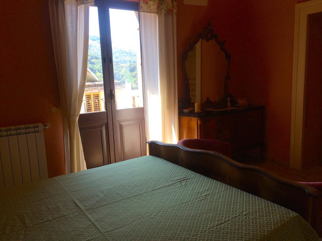 Apartament Palazzo Cutrufelli Graniti Pokój zdjęcie